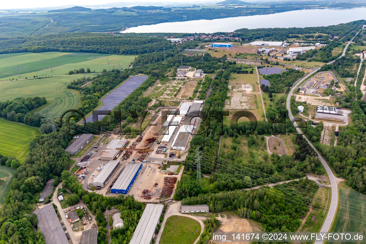 Luftbild von Industriegebiet Ostritzer Straße mit Polyvlies-Beyer-Sachsen- Geschäftsführungs-GmbH und  Oostdam Metallhandels GmbH im Ortsteil Hagenwerder in Görlitz, Deutschland