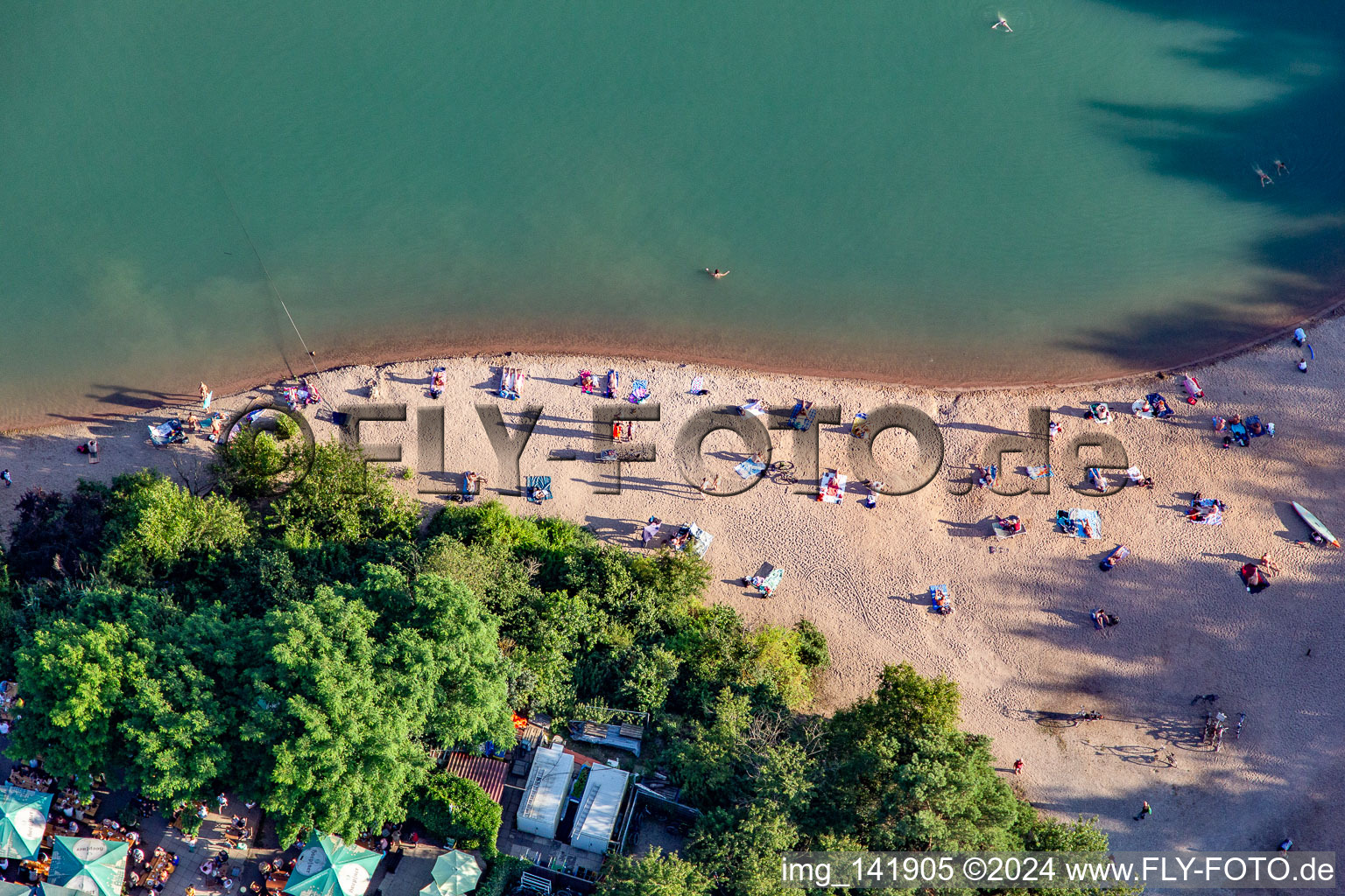 FKK Strand am Epplesee im Ortsteil Forchheim in Rheinstetten im Bundesland Baden-Württemberg, Deutschland