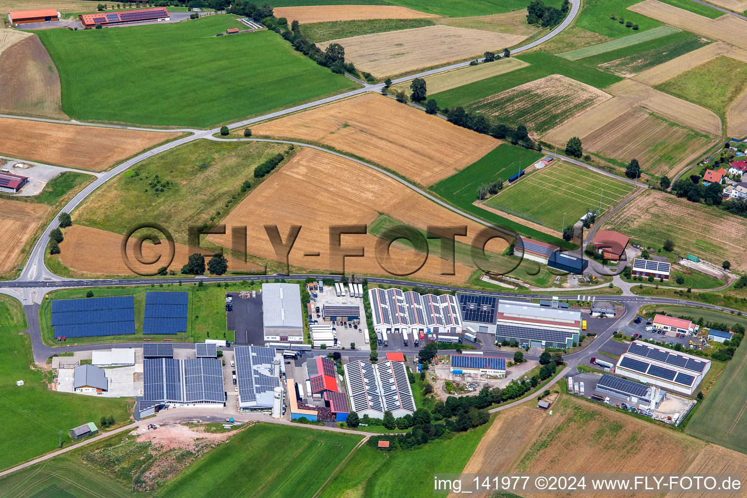 Gewerbegebiet Märzgrund mit Möbel & Raum Verwaltungs GmbH in Schondra im Bundesland Bayern, Deutschland