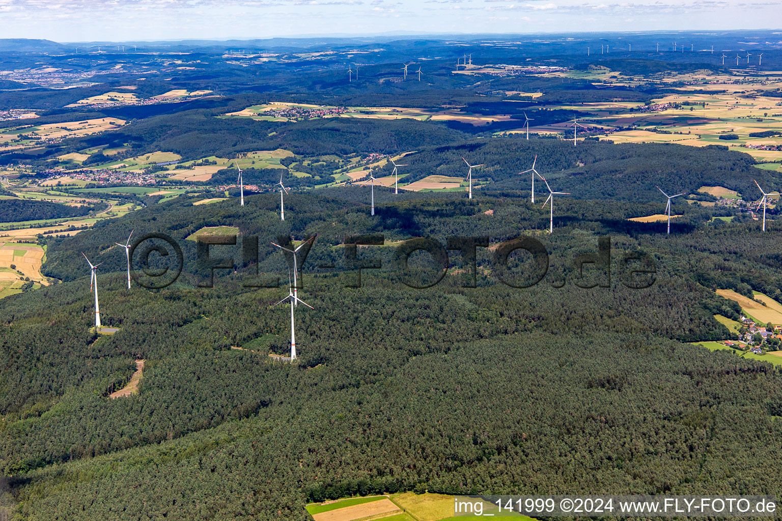 Windpark Buchenau / Eiterfeld besteht derzeit aus insgesamt 15 Windenergieanlagen (WEA) verschiedener Hersteller im Ortsteil Dittlofrod im Bundesland Hessen, Deutschland