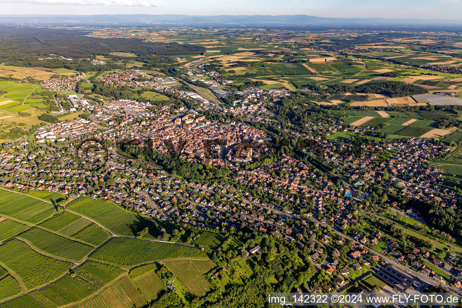 Wissembourg von Nordwesten im Bundesland Bas-Rhin, Frankreich