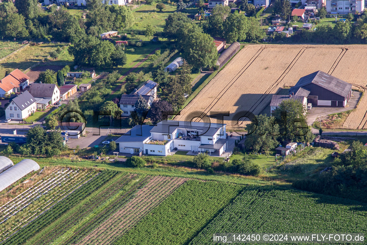 Villa am Böhlweg im Ortsteil Offenbach in Offenbach an der Queich im Bundesland Rheinland-Pfalz, Deutschland