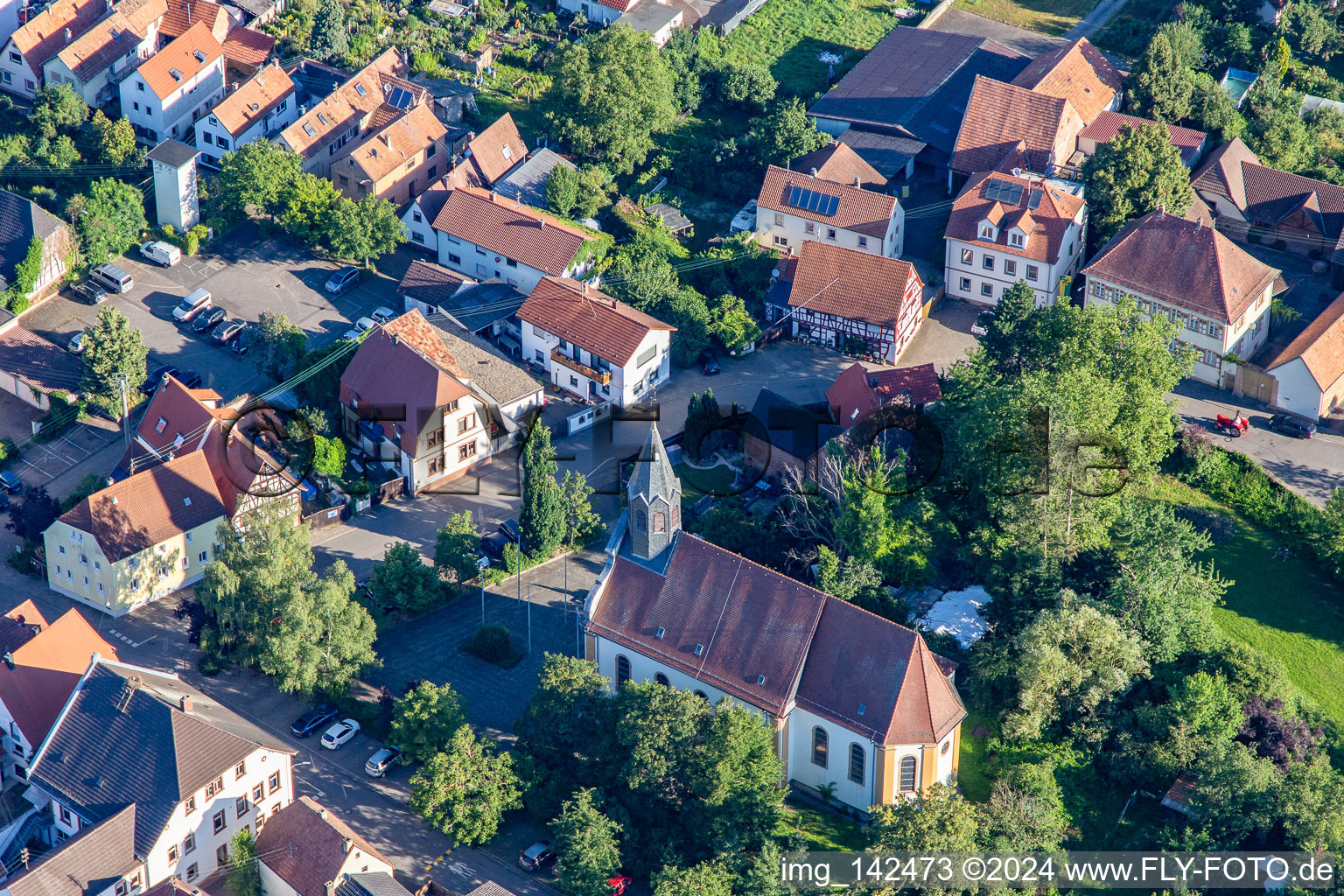 St. Bartholomäus Kirche in Zeiskam im Bundesland Rheinland-Pfalz, Deutschland