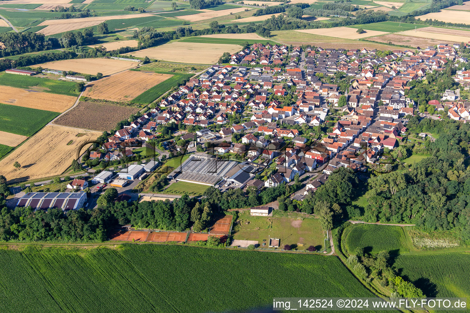 Am Rheinberg in Kuhardt im Bundesland Rheinland-Pfalz, Deutschland