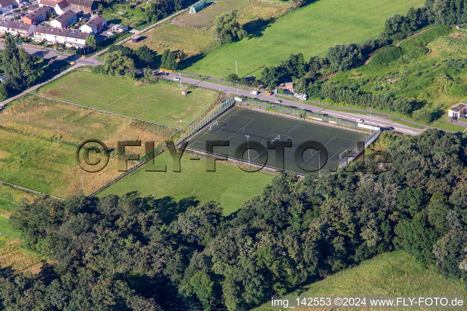 Sportplatz Minderslachen in Kandel im Bundesland Rheinland-Pfalz, Deutschland