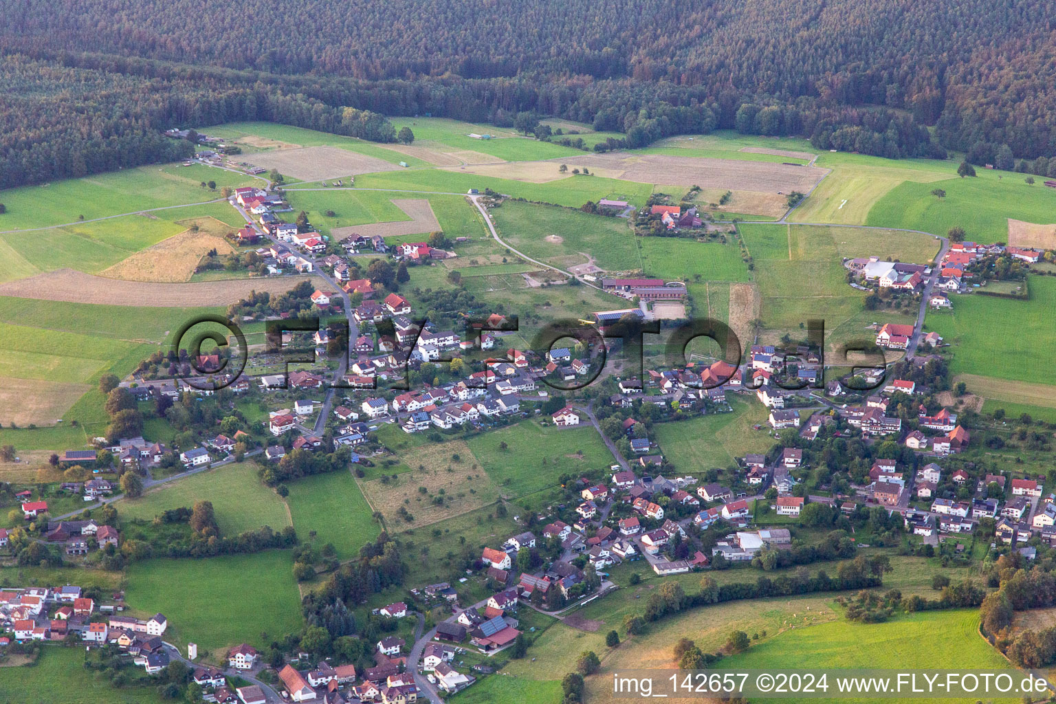 Weiten-Gesäß von Süden in Michelstadt im Bundesland Hessen, Deutschland