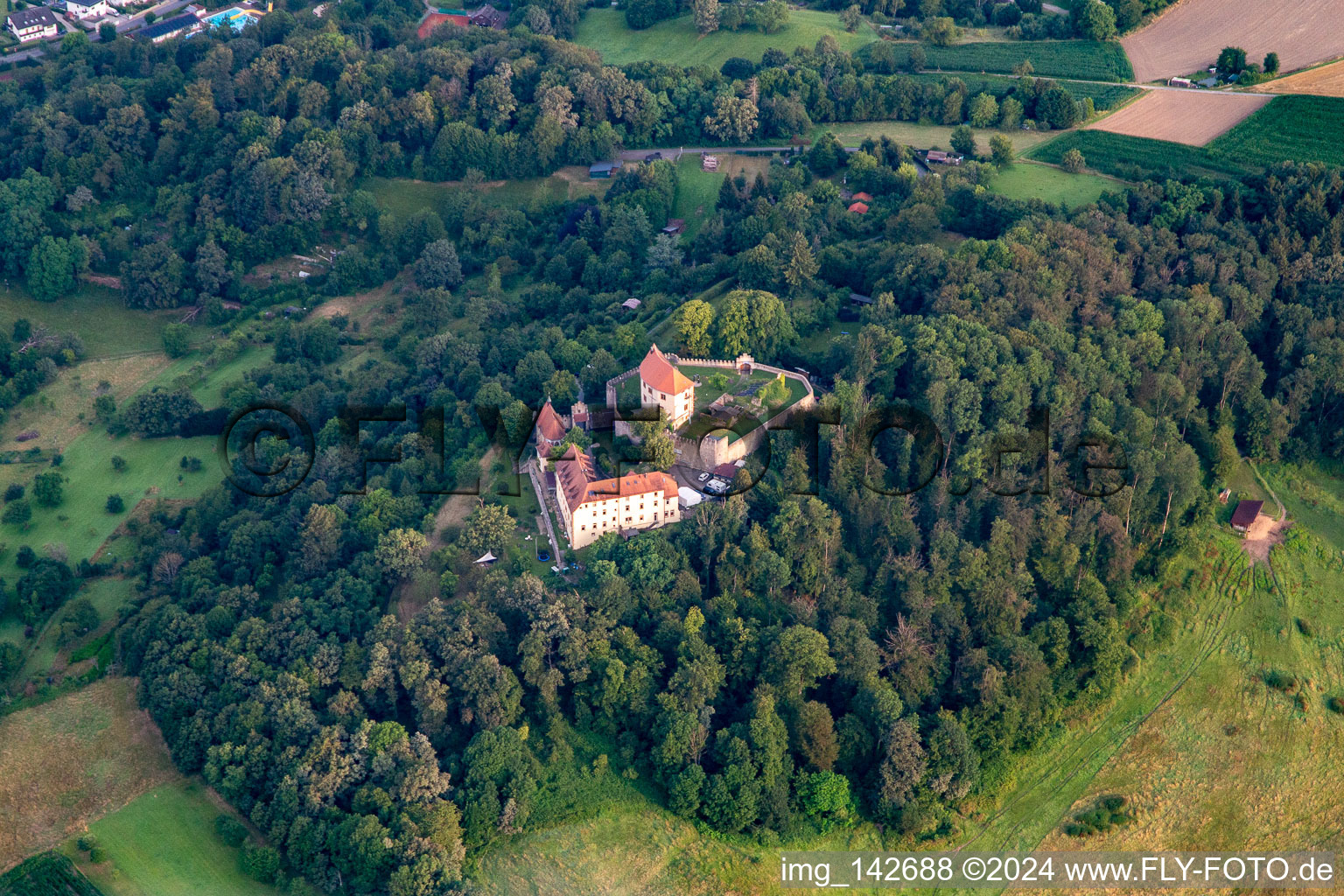 Luftbild von Erfahrungsfeld Schloss Reichenberg in Reichelsheim im Bundesland Hessen, Deutschland