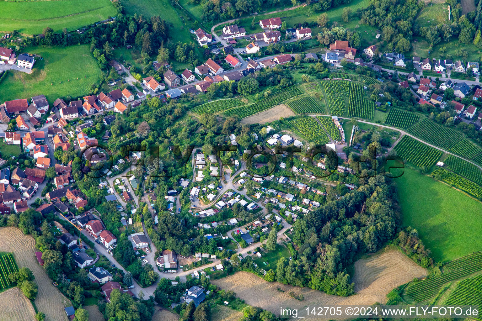 Camping "Oase der Ruhe" im Ortsteil Gronau in Bensheim im Bundesland Hessen, Deutschland