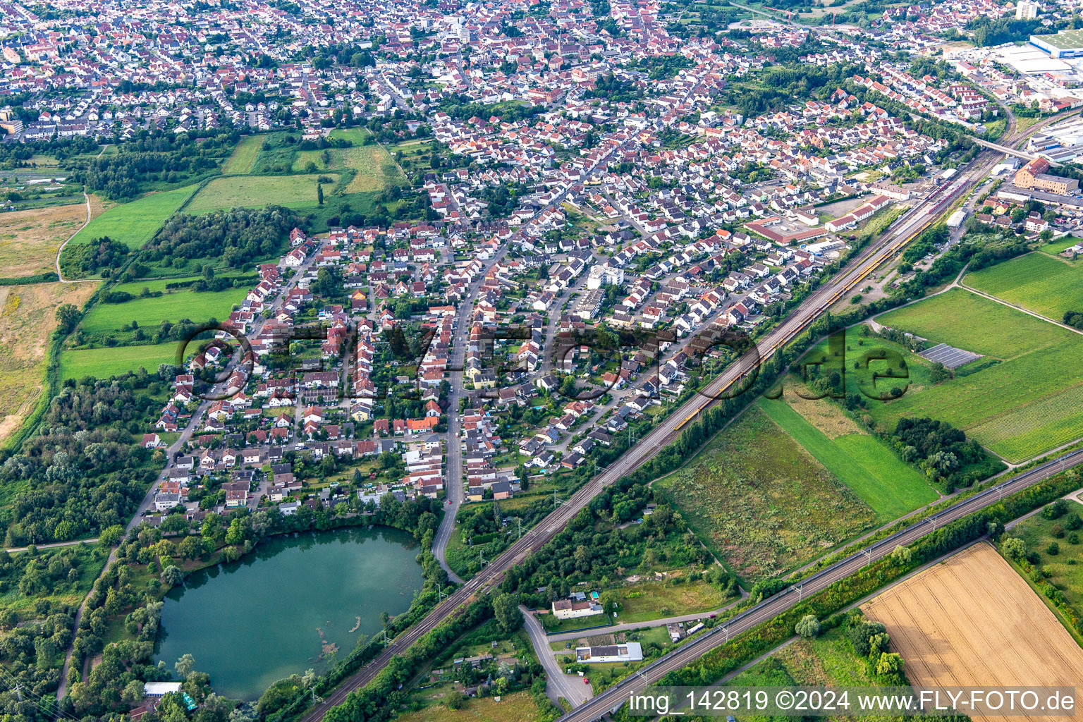 Park "Bahnweiher" in Schifferstadt im Bundesland Rheinland-Pfalz, Deutschland