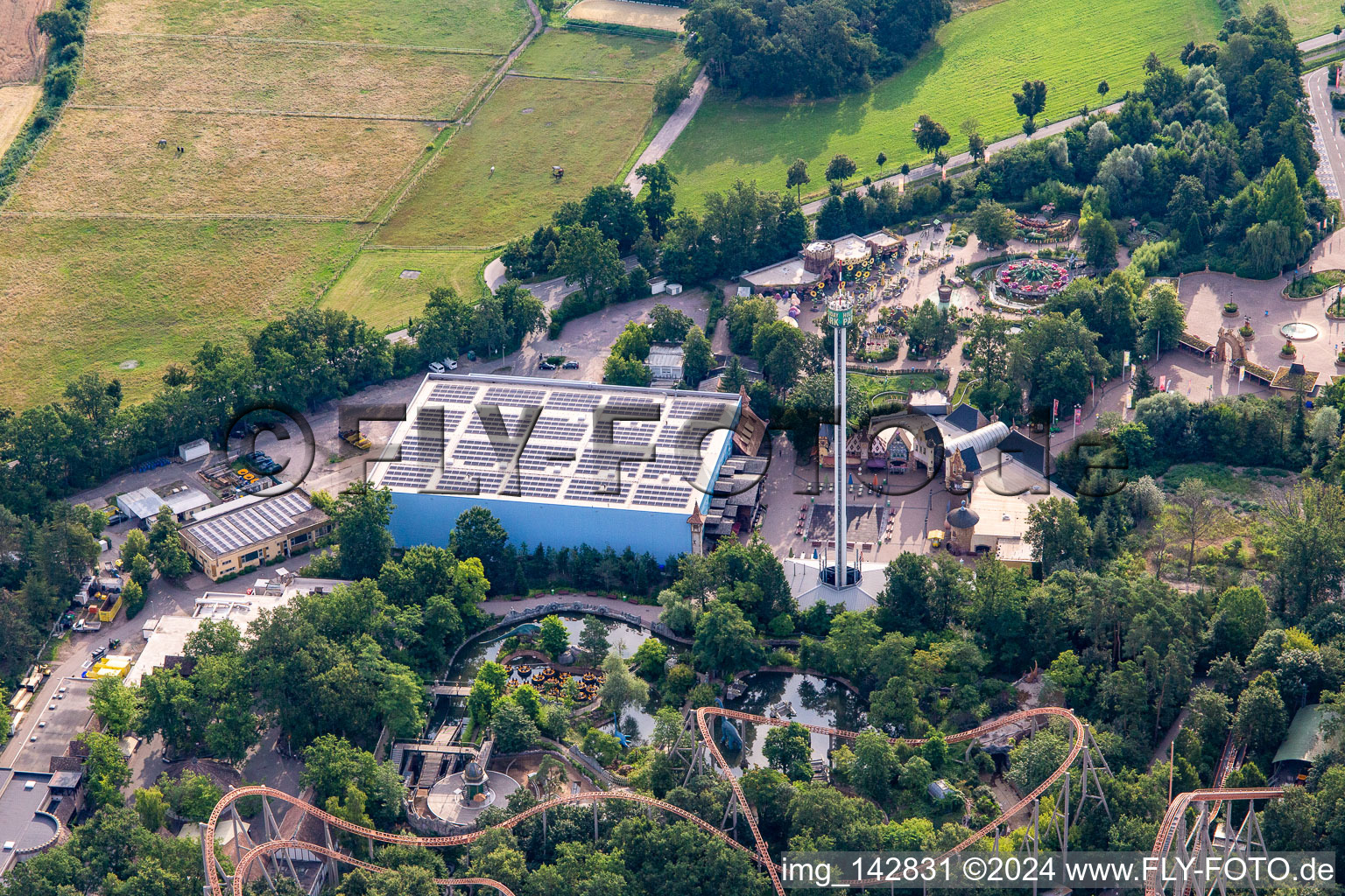 Holiday Park Germany in Haßloch im Bundesland Rheinland-Pfalz, Deutschland von oben