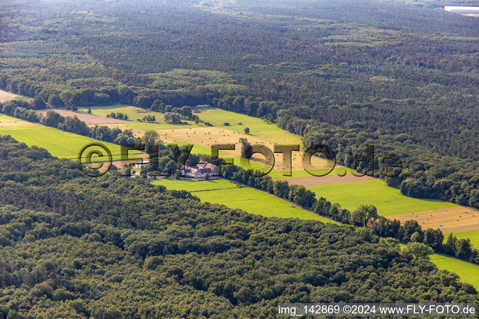 Centrum für berufliche Entwicklung Ludwigsmühle im Ortsteil Niederlustadt in Lustadt im Bundesland Rheinland-Pfalz, Deutschland