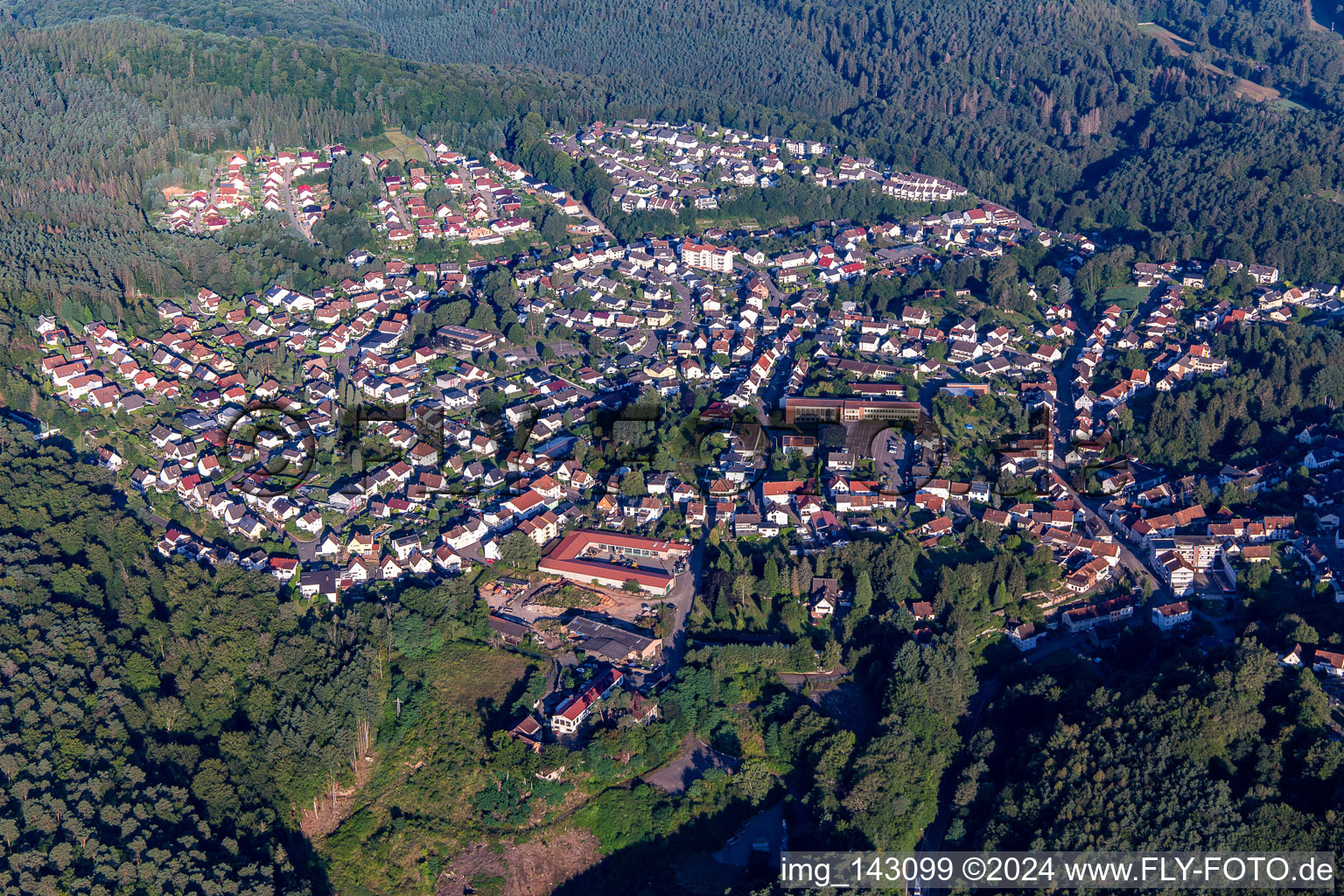 Lemberg von Osten im Bundesland Rheinland-Pfalz, Deutschland