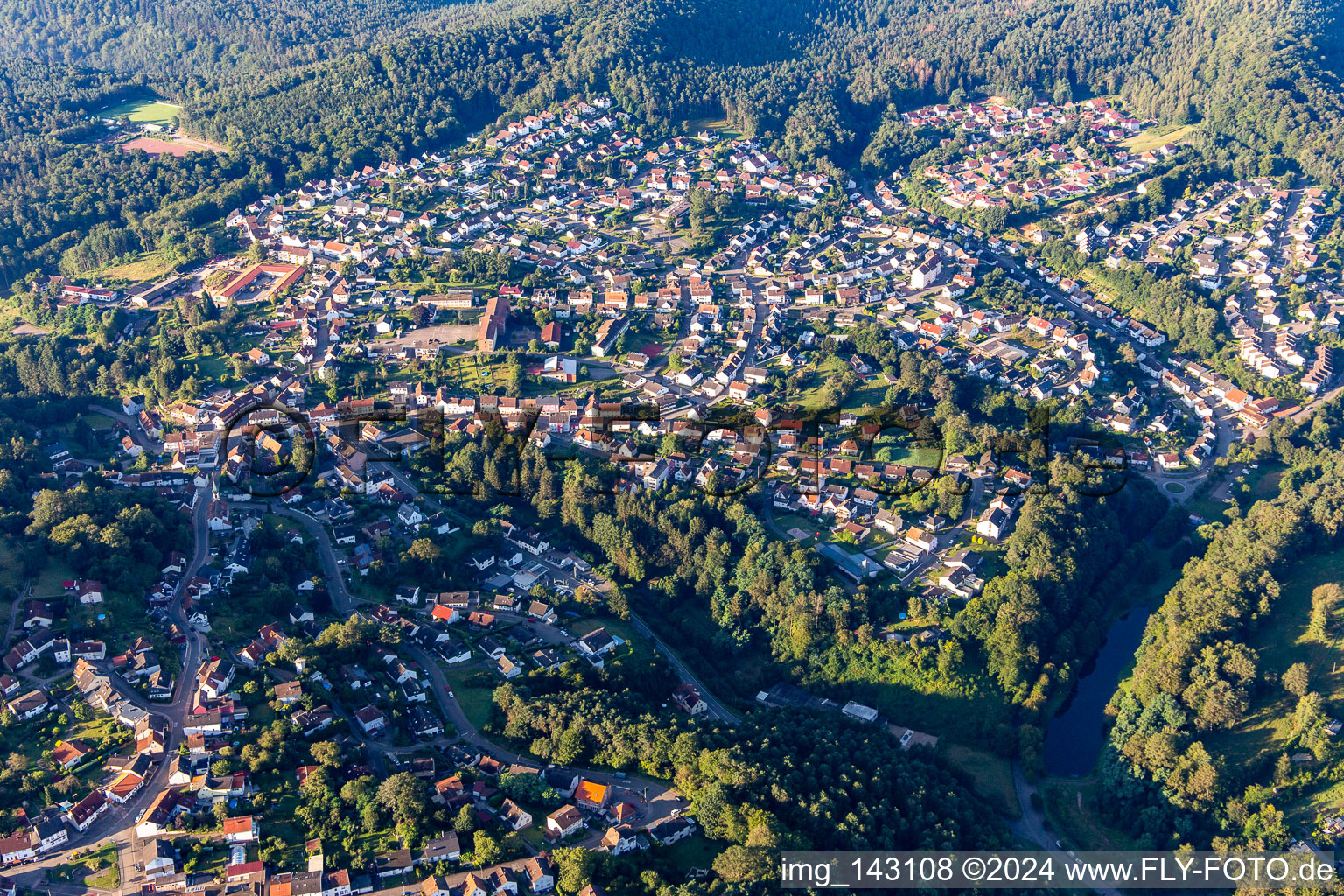 Lemberg von Norden im Bundesland Rheinland-Pfalz, Deutschland