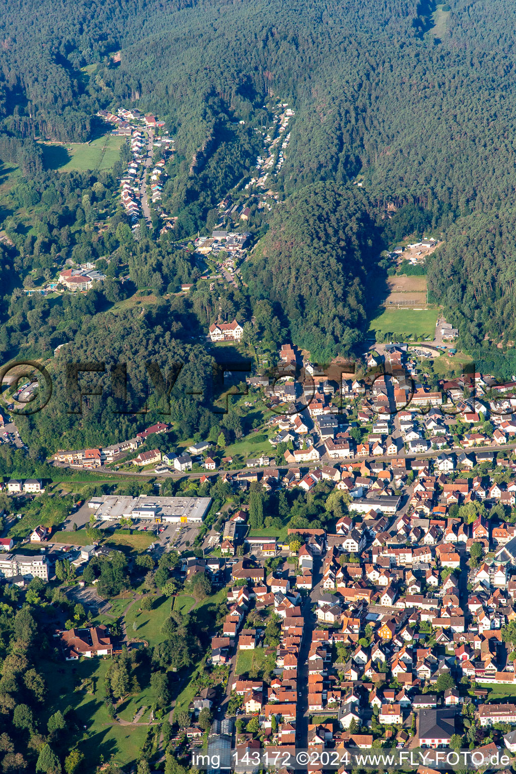 Felsenland-Jugendherberge Dahn im Bundesland Rheinland-Pfalz, Deutschland