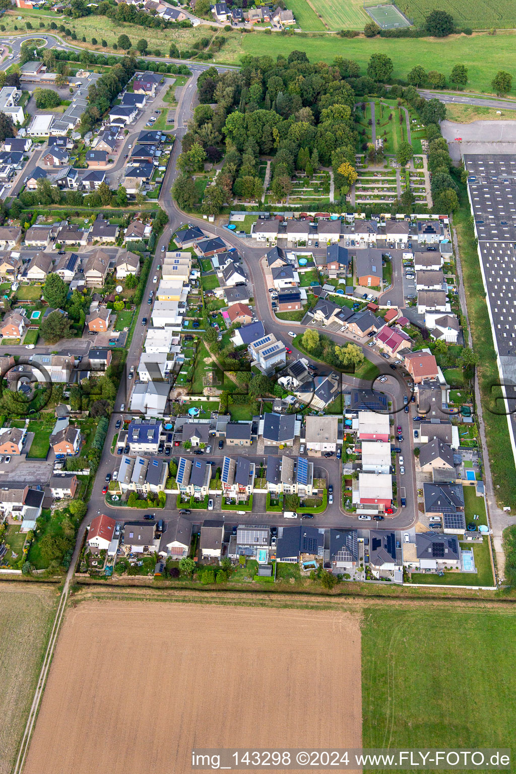 Korbmacherstraße im Ortsteil Hilfarth in Hückelhoven im Bundesland Nordrhein-Westfalen, Deutschland