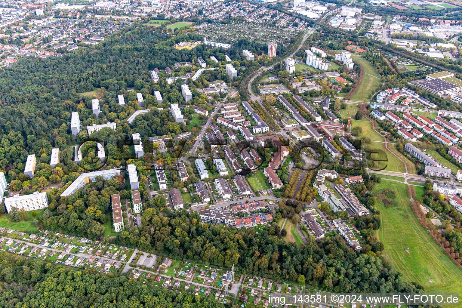 Oberreut Zentrum in Karlsruhe im Bundesland Baden-Württemberg, Deutschland