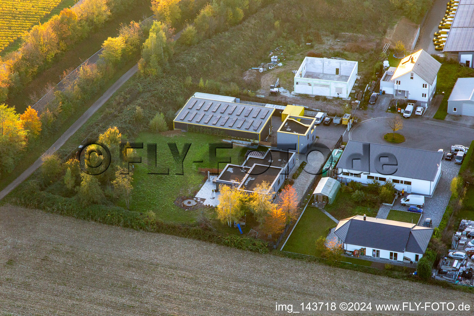 AGILEXS Agil Express Service GmbH und AgilBox Selfstorage in Bad Bergzabern im Bundesland Rheinland-Pfalz, Deutschland