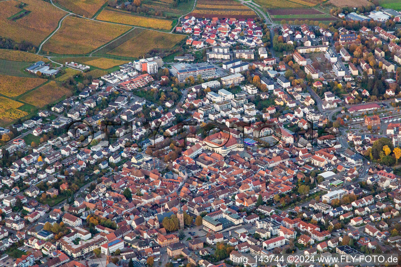 Stadt von Südwesten in Bad Bergzabern im Bundesland Rheinland-Pfalz, Deutschland