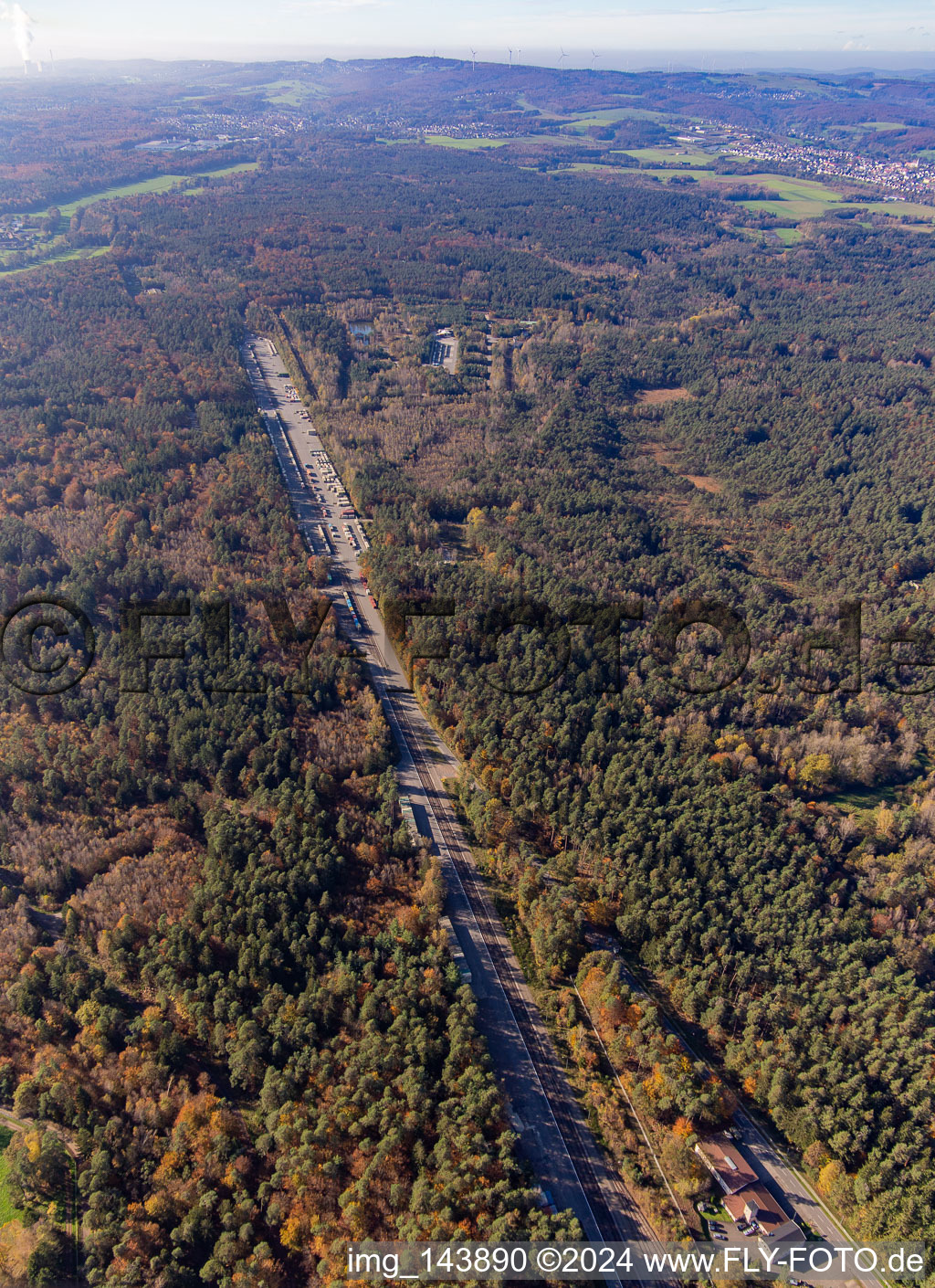 Luftbild von Bahnverladerampen für das US Militärdepot Miesau CDC und Ammunition Depot Europe - Miesau im Ortsteil Vogelbach in Bruchmühlbach-Miesau im Bundesland Rheinland-Pfalz, Deutschland