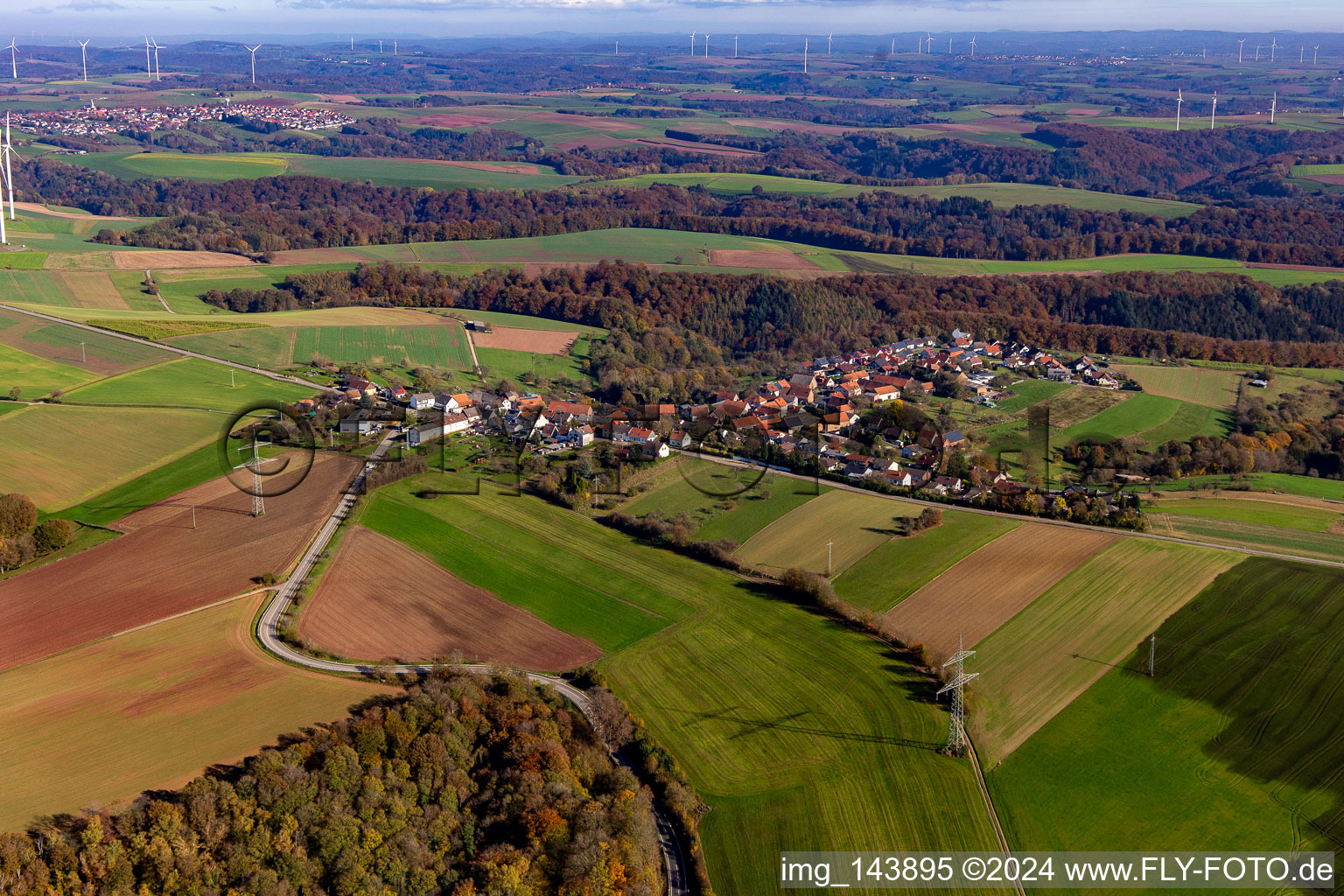 Dorf von Westen in Rosenkopf im Bundesland Rheinland-Pfalz, Deutschland