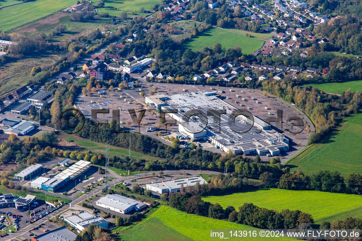 GLOBUS Homburg-Einöd im Bundesland Saarland, Deutschland