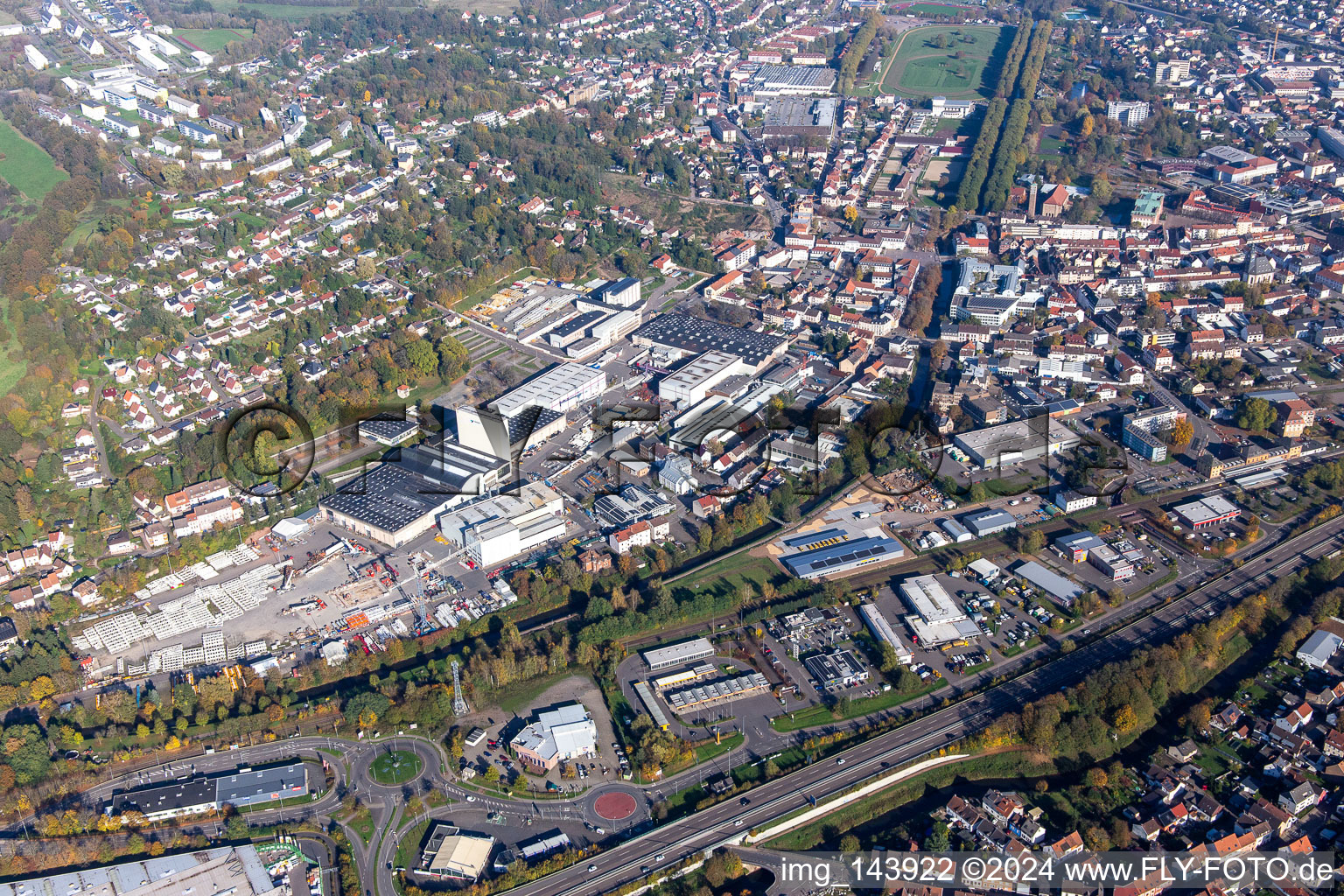 Luftbild von Tadano Europe im Ortsteil Bubenhausen in Zweibrücken im Bundesland Rheinland-Pfalz, Deutschland