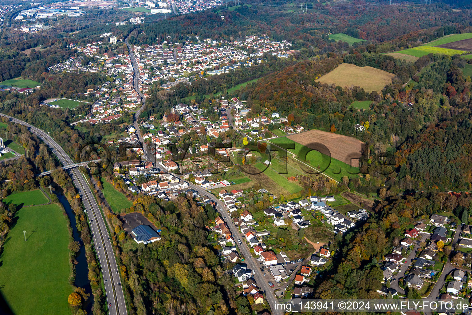 Ortsteil Schwarzenacker von Süden im Ortsteil Einöd in Homburg im Bundesland Saarland, Deutschland