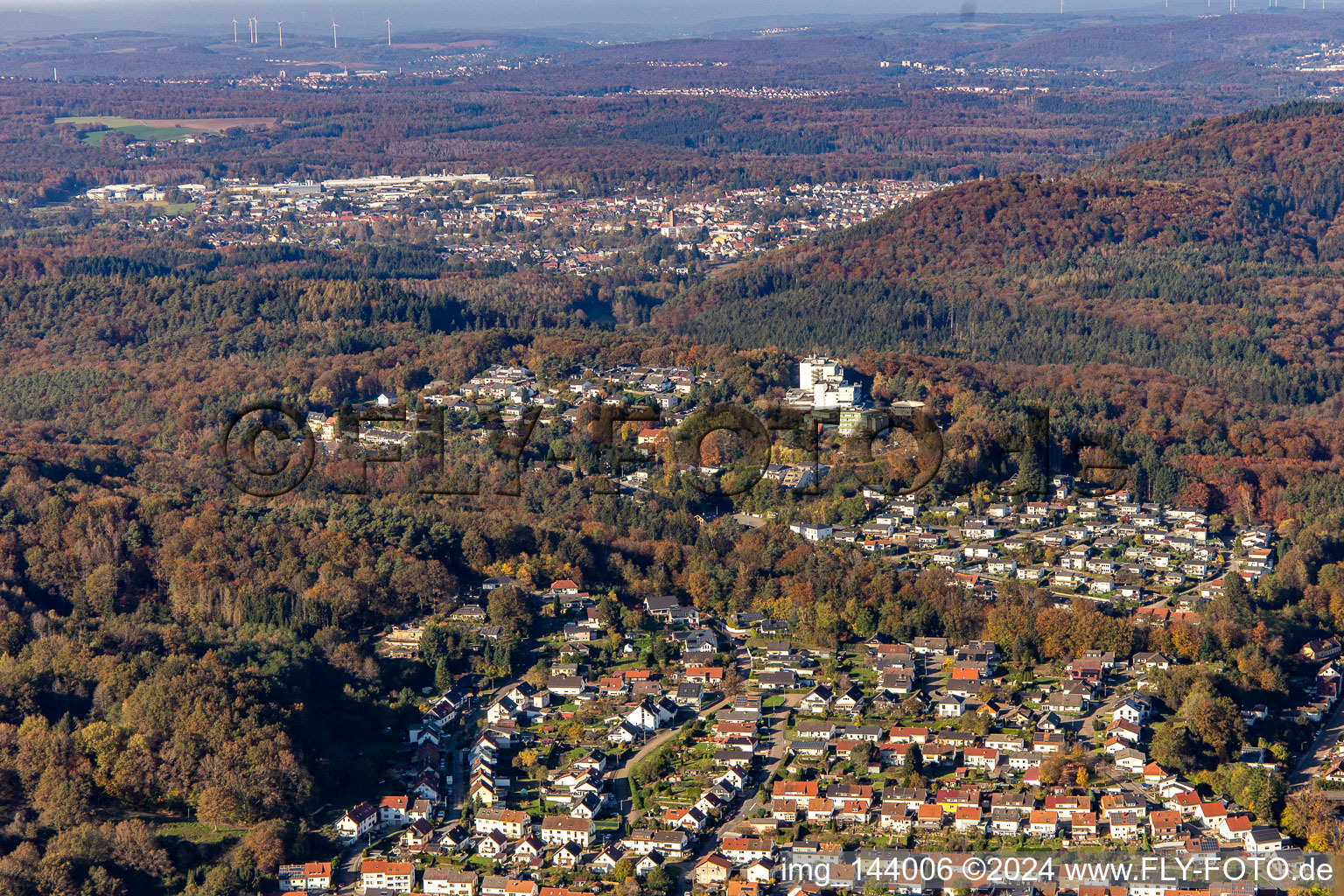 MEDICLIN Bliestal Kliniken und MEDICLIN Seniorenresidenz Auf dem Bellem im Ortsteil Lautzkirchen in Blieskastel im Bundesland Saarland, Deutschland