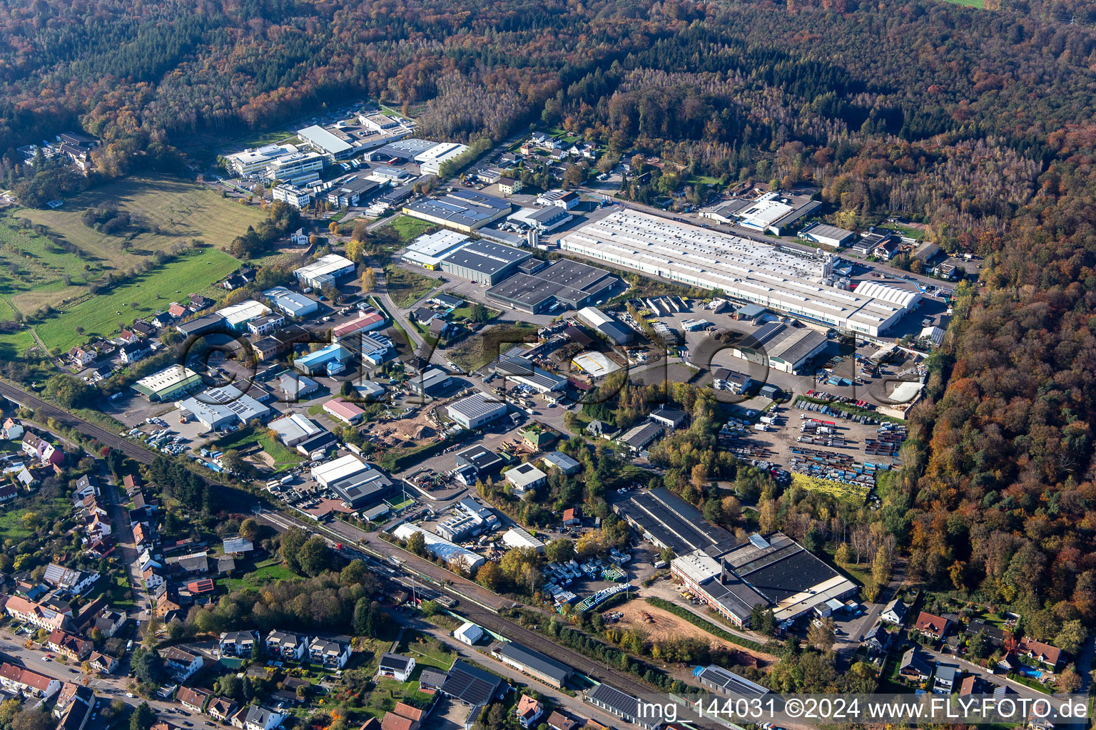 Luftbild von MEG Kirkel GmbH im Ortsteil Kirkel-Neuhäusel im Bundesland Saarland, Deutschland