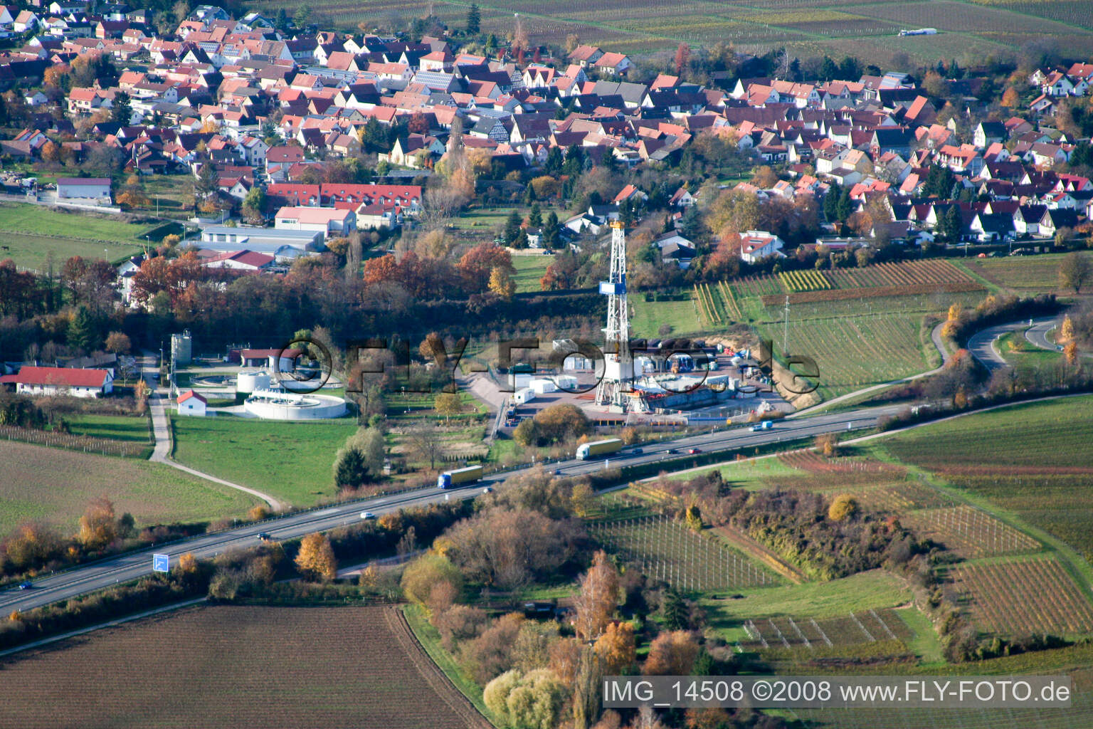 Insheim, Geothermiebohrung im Bundesland Rheinland-Pfalz, Deutschland