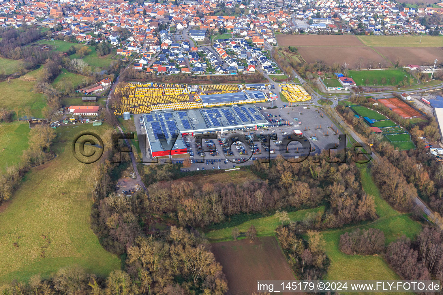 Luftaufnahme von Engel&Engelk GmbH Autohandel und Modepark Röther im Südpfalz Center in Rohrbach im Bundesland Rheinland-Pfalz, Deutschland