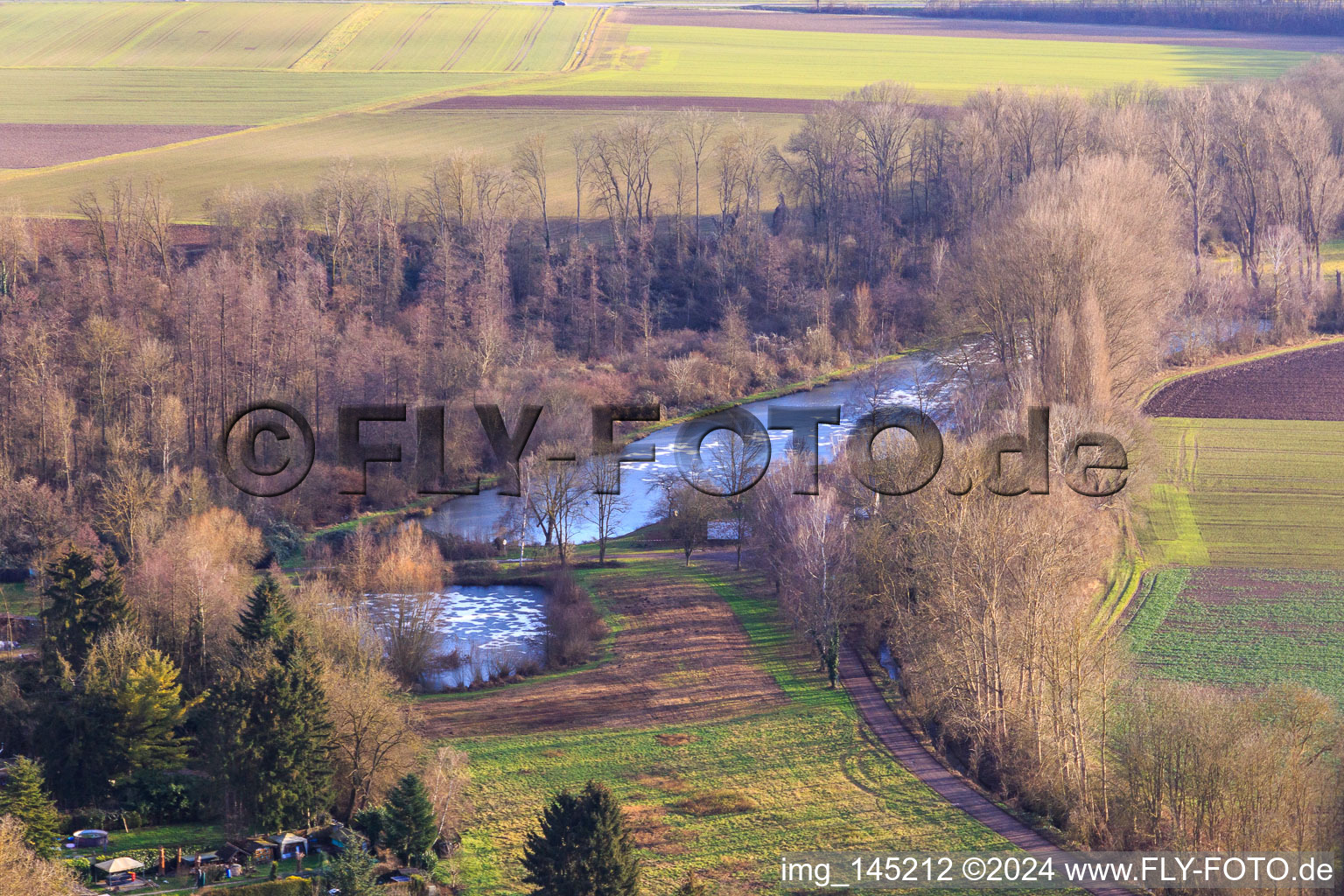 ASV Klares Wasser Insheim am Quodbach im Winter im Bundesland Rheinland-Pfalz, Deutschland