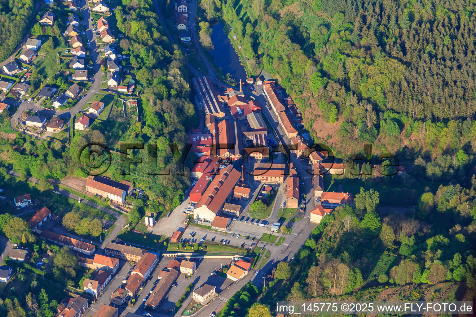 Kristallmanufaktur Saint-Louis-lès-Bitche und La Grande Place – Kristallmuseum im Bundesland Moselle, Frankreich