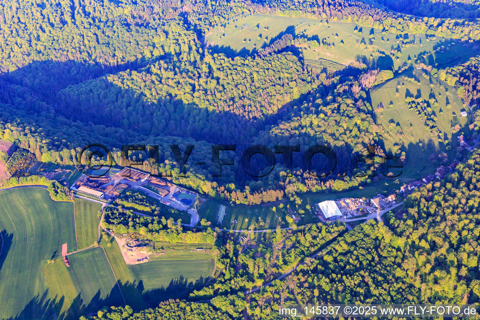 ALSACE BOSSUE COMPOST im Ortsteil Moderfeld in Puberg im Bundesland Bas-Rhin, Frankreich