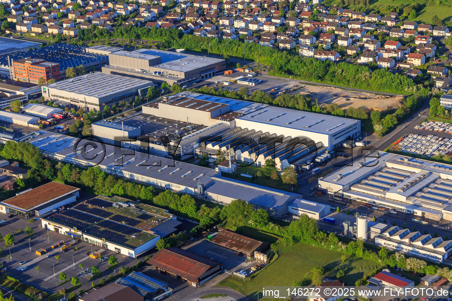 VS Vereinigte Spezialmöbelfabriken GmbH & Co. KG in Tauberbischofsheim im Bundesland Baden-Württemberg, Deutschland