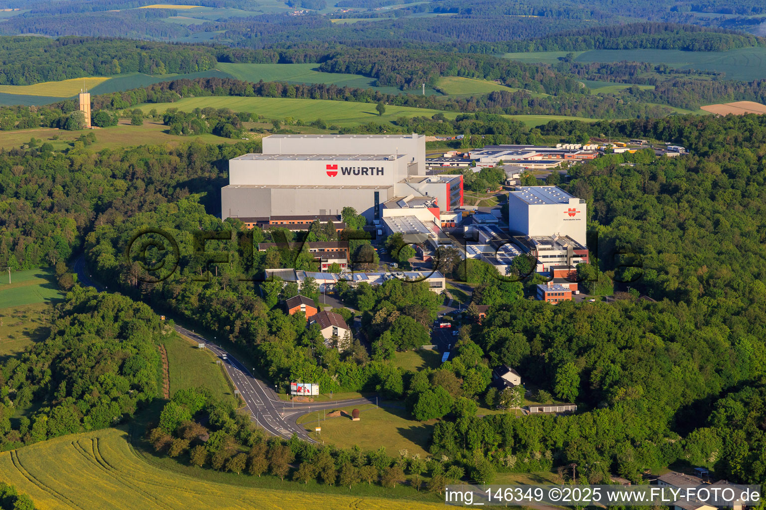 Würth Industrie Service GmbH & Co. KG auf dem Drillberg aus Osten in Bad Mergentheim im Bundesland Baden-Württemberg, Deutschland von oben