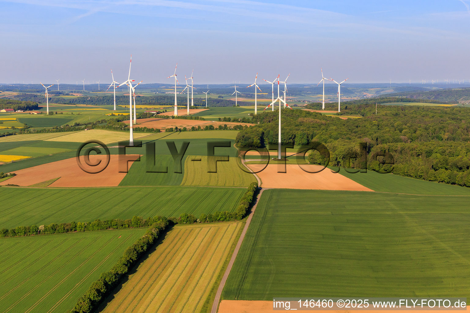 Windenergieanlage/Windpark Klosterwald im Ortsteil Niederrimbach in Creglingen im Bundesland Baden-Württemberg, Deutschland