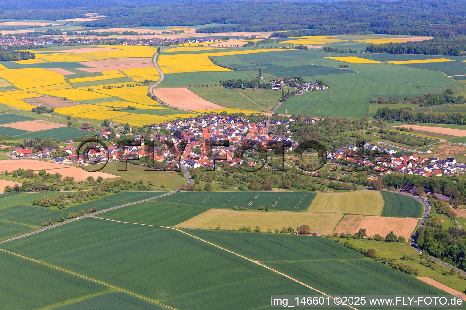 Ortsansicht aus Südosten im Ortsteil Sachsenhausen in Wertheim im Bundesland Baden-Württemberg, Deutschland