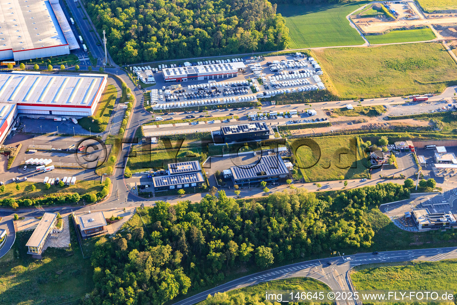 Schrägluftbild von GÜMA Services GmbH - Wertheim im Ortsteil Bettingen im Bundesland Baden-Württemberg, Deutschland