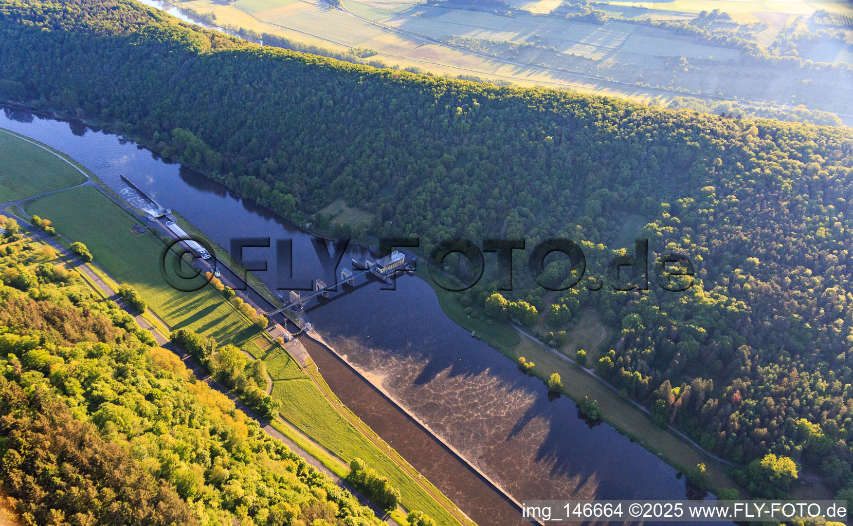 Luftbild von Wasser-Kraftwerk Eichel am Main in Kreuzwertheim im Bundesland Bayern, Deutschland