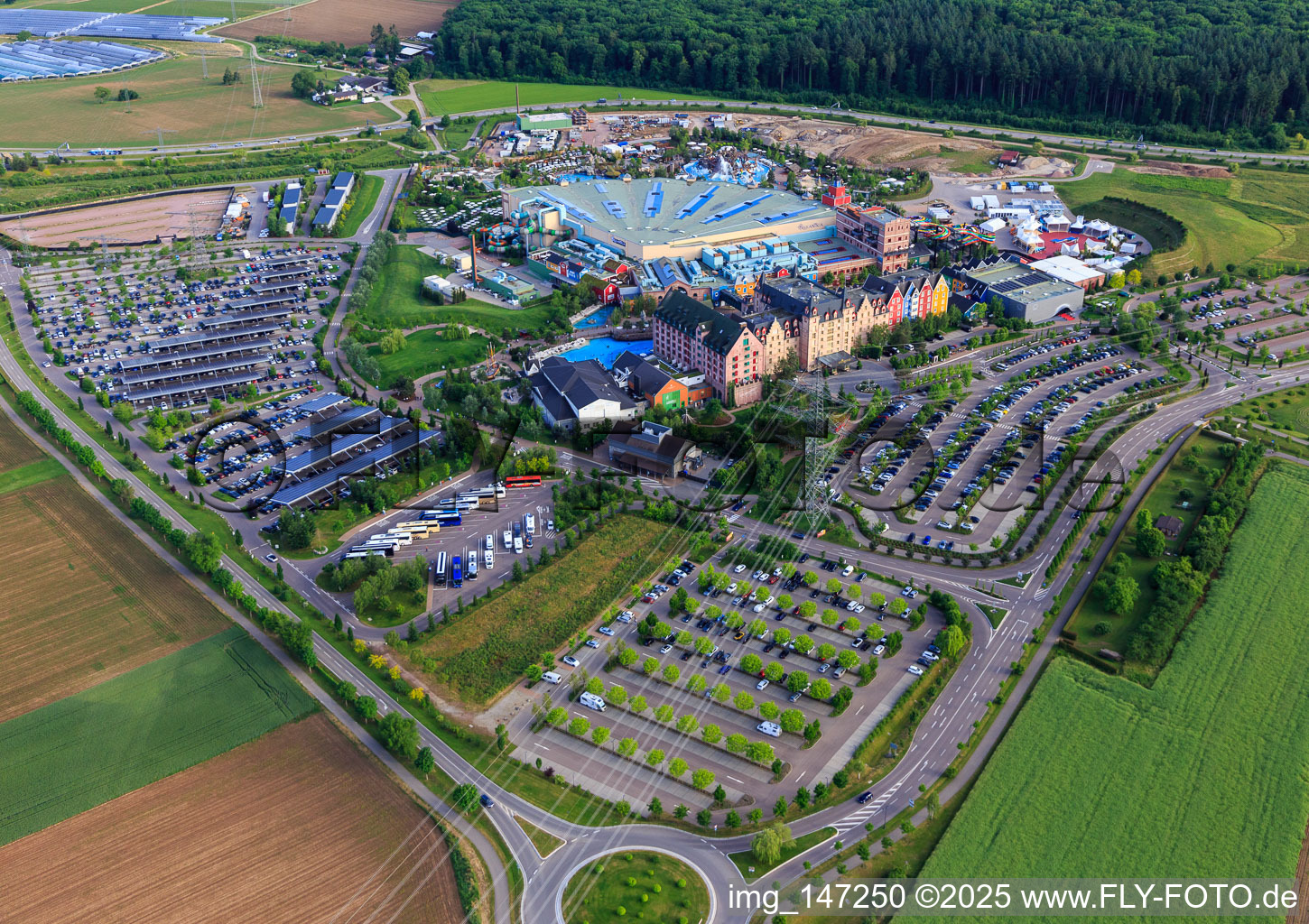 Luftbild von Rulantica im Europapark Rust im Bundesland Baden-Württemberg, Deutschland
