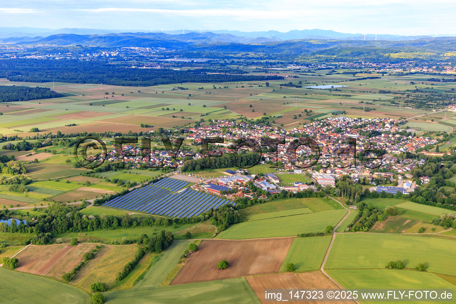 Ortsansicht aus Westen im Ortsteil Kappel am Rhein in Kappel-Grafenhausen im Bundesland Baden-Württemberg, Deutschland