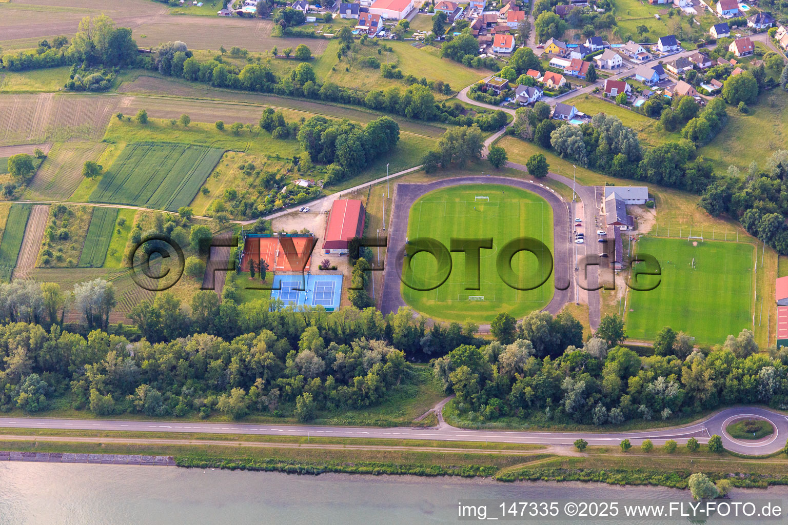 Tennis Club Rhinau und Football Club de Rhinau - FCR im Bundesland Bas-Rhin, Frankreich