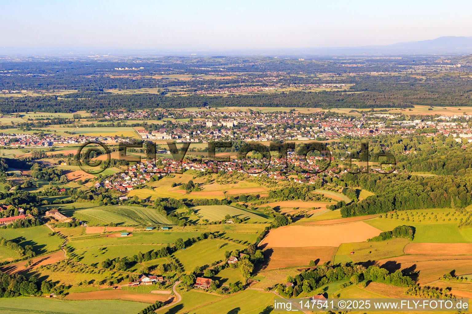 Ortsansicht aus Nordosten im Ortsteil Windenreute in Emmendingen im Bundesland Baden-Württemberg, Deutschland