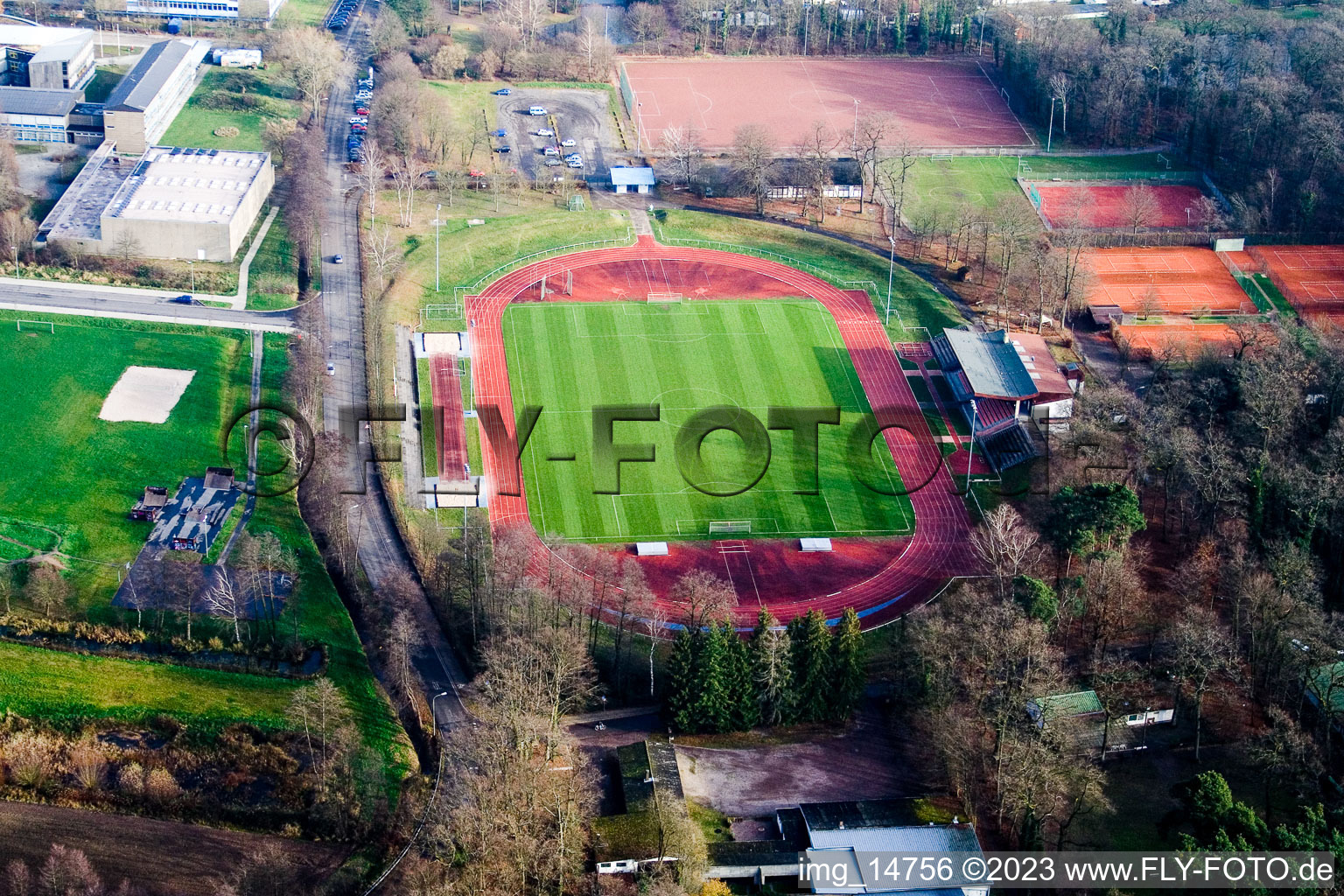 Luftbild von Kandel, Bienwaldstadion im Bundesland Rheinland-Pfalz, Deutschland