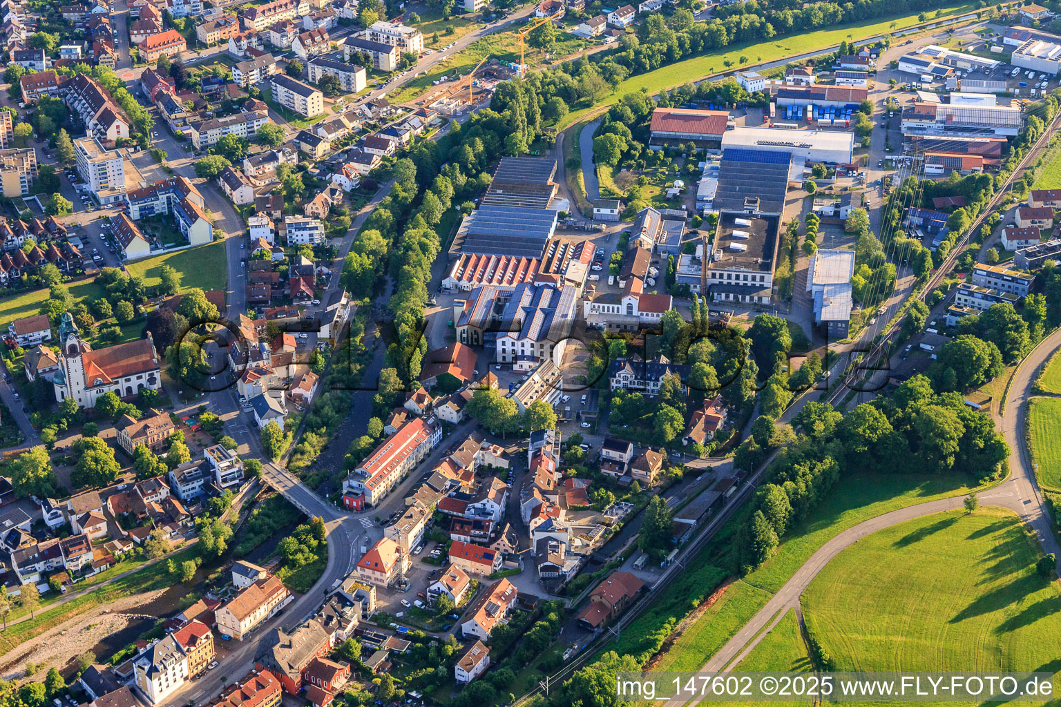 Industriegebiet am Gewerbekanal mit Ganter Interior GmbH - Generalunternehmer für Innenausbau im Ortsteil Kollnau in Waldkirch im Bundesland Baden-Württemberg, Deutschland