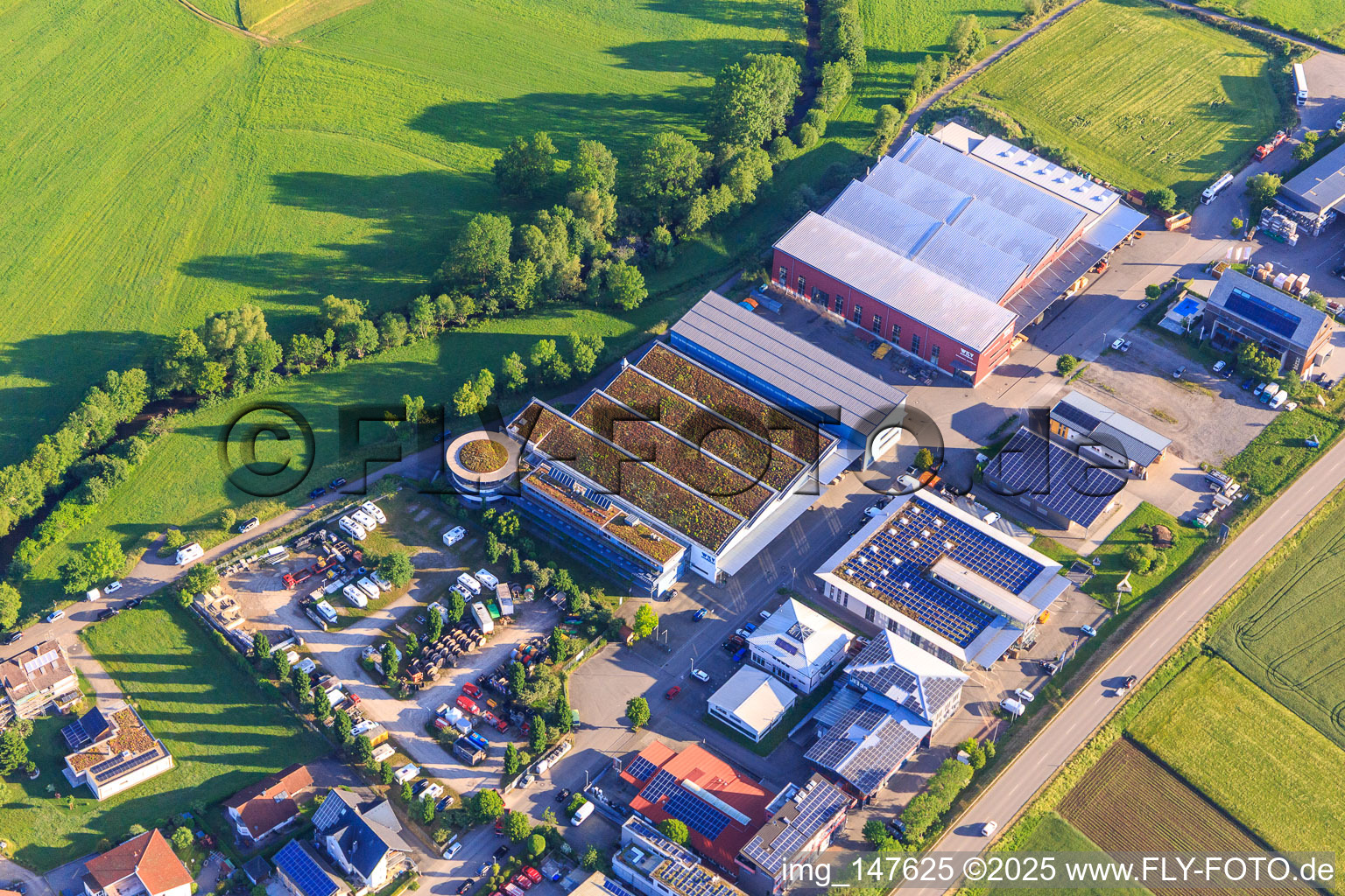 Wasserkraft Volk AG, Deco Point Mayer und Götz + Moriz GmbH - Baustoffe im Ortsteil Bleibach in Gutach im Breisgau im Bundesland Baden-Württemberg, Deutschland