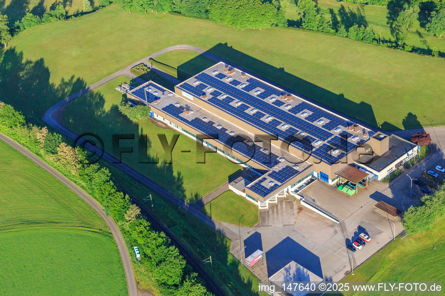 Luftbild von Dreherei Anton Tränkle GmbH & Co. KG im Ortsteil Stauden in Elzach im Bundesland Baden-Württemberg, Deutschland