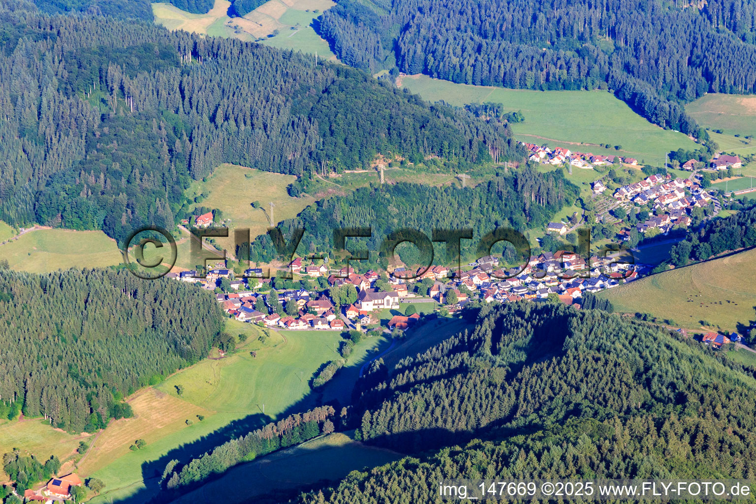 Ortsansicht aus Südosten in Mühlenbach im Bundesland Baden-Württemberg, Deutschland