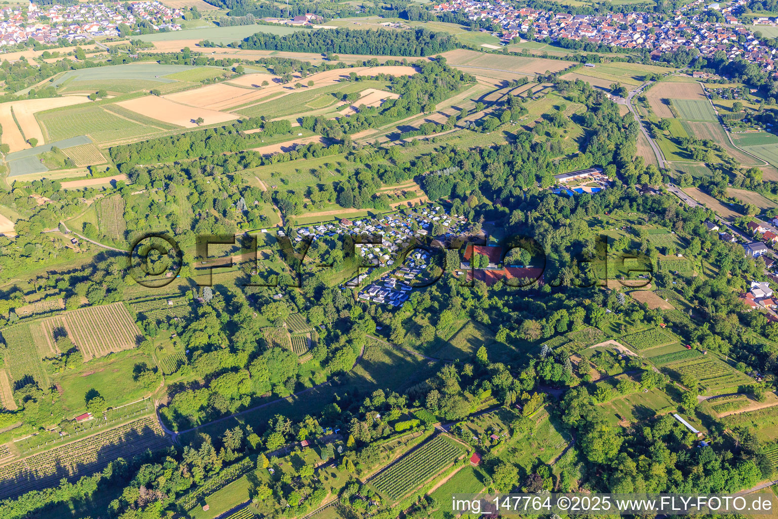 Luftbild von Terrassencampingplatz Herbolzheim im Bundesland Baden-Württemberg, Deutschland